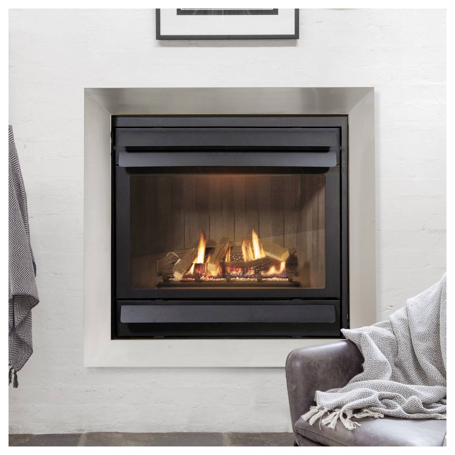 Gas vs Electric Fireplaces 2026 Guide