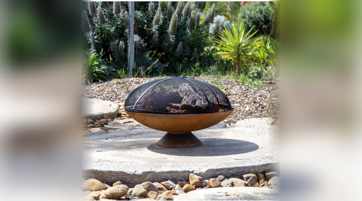 Firepits Size & Safety Guide 2026 | Outdoor Firepit Dimensions