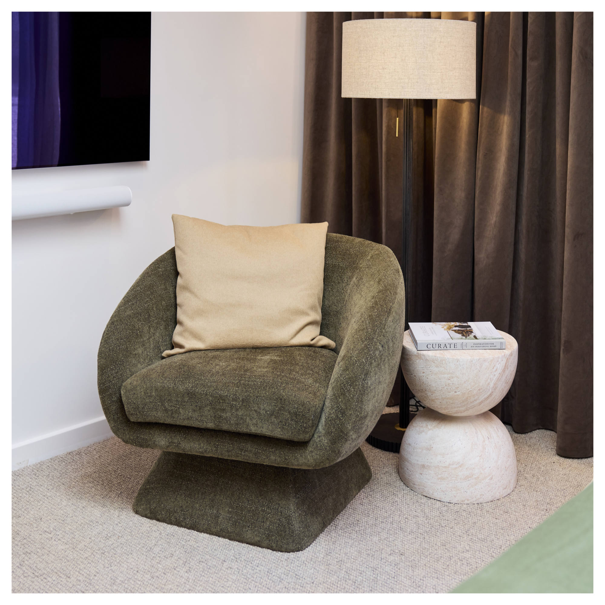 Grand Designs Lucca 73x88x81cm Swivel Chair, Green