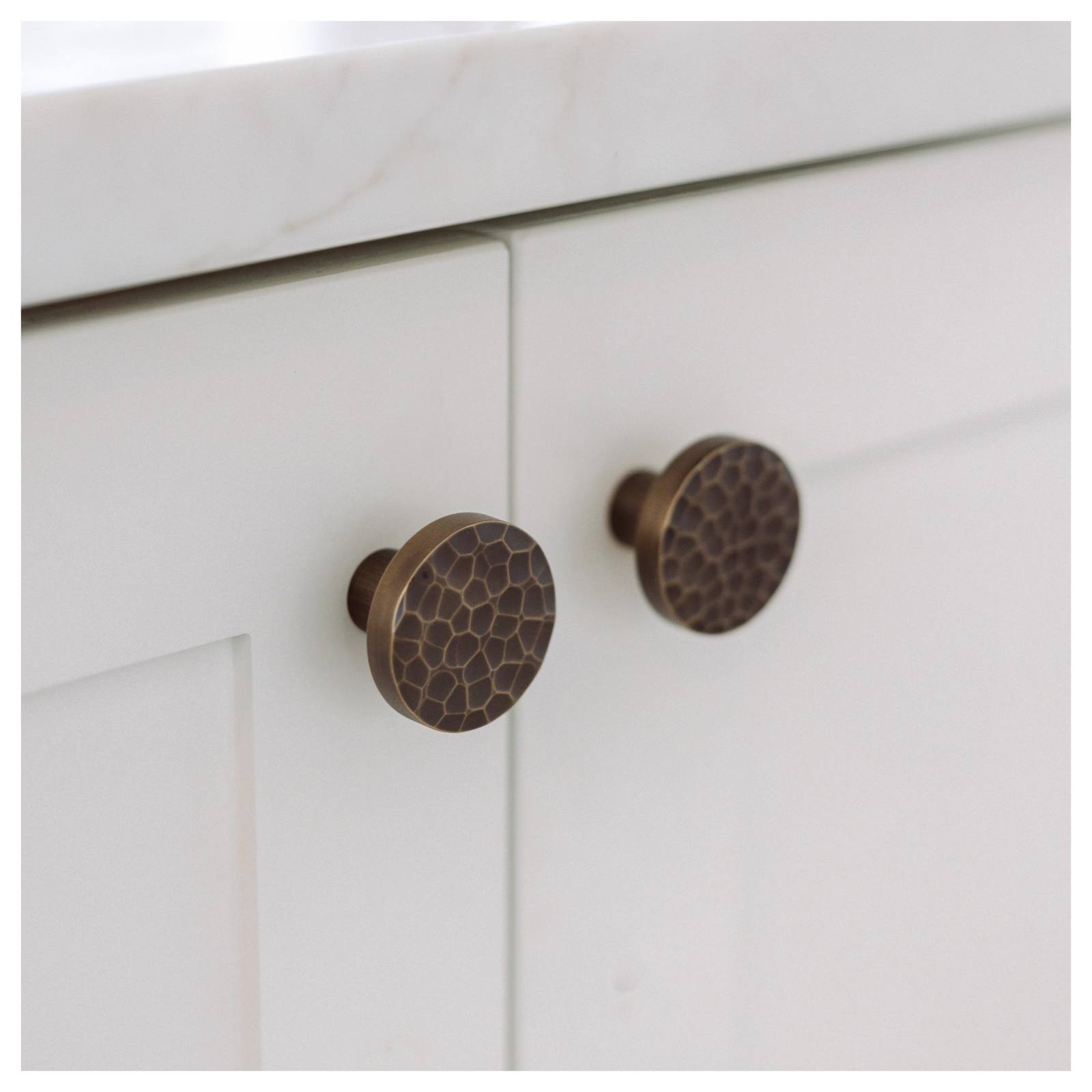 Tarn 38mm Hammered Knob, Aged Brass