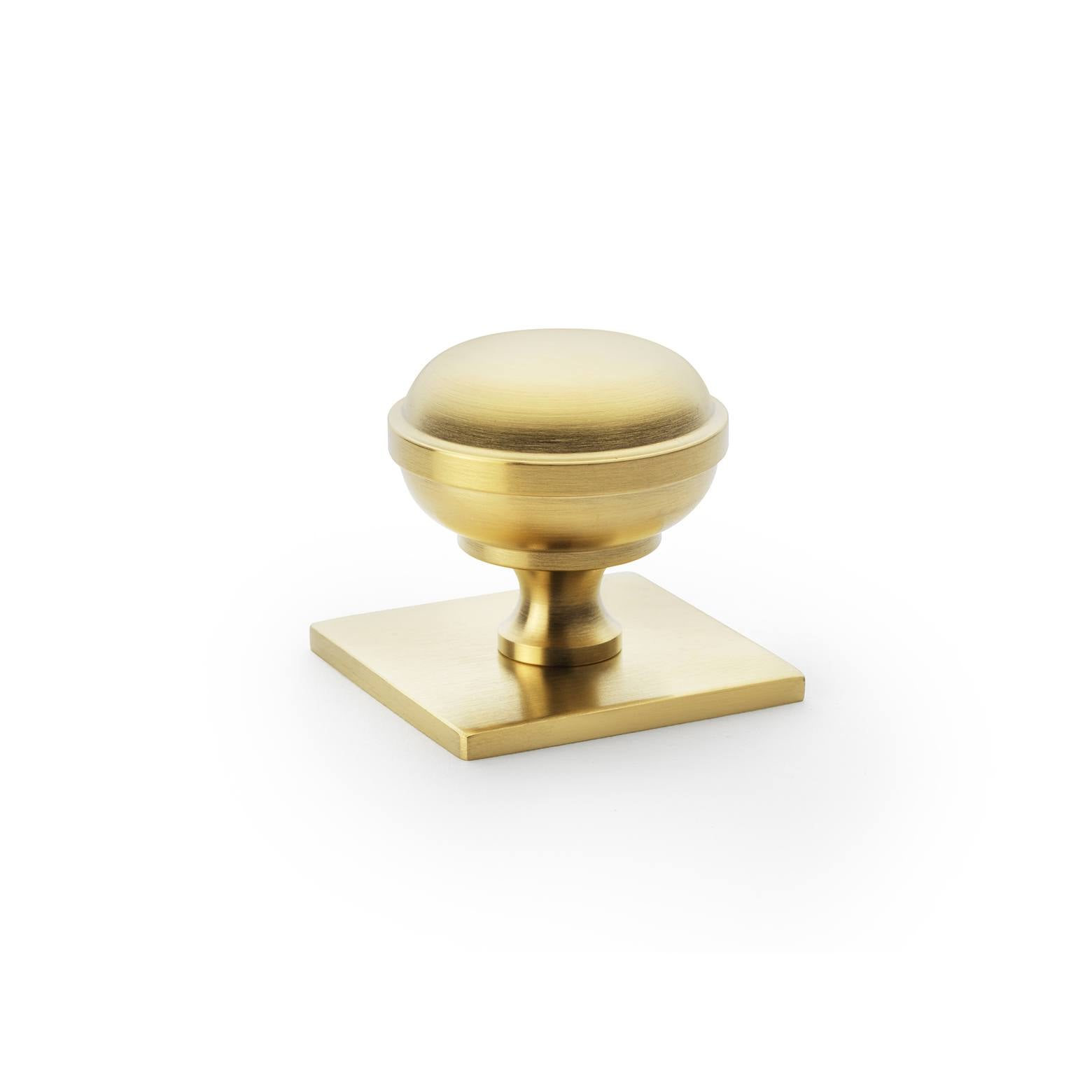 Hastings 34mm Knob on Backplate, Satin Brass PVD
