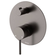 Kaya Wall Diverter Mixer, Large Rnd Plate, Gun Metal