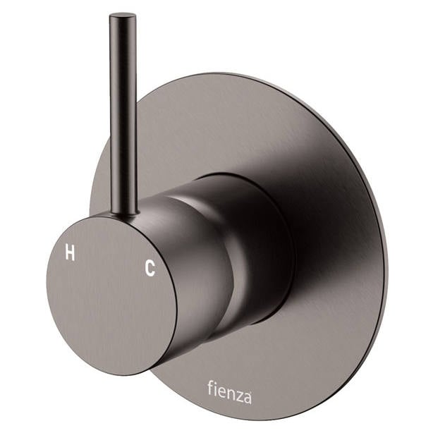 Kaya Up Wall Mixer, Large Rnd Plate, Gun Metal