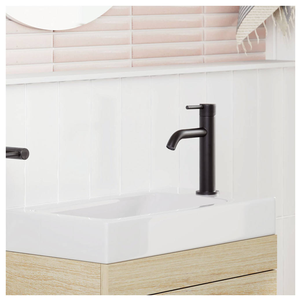 Axle Basin Mixer, Matte Black