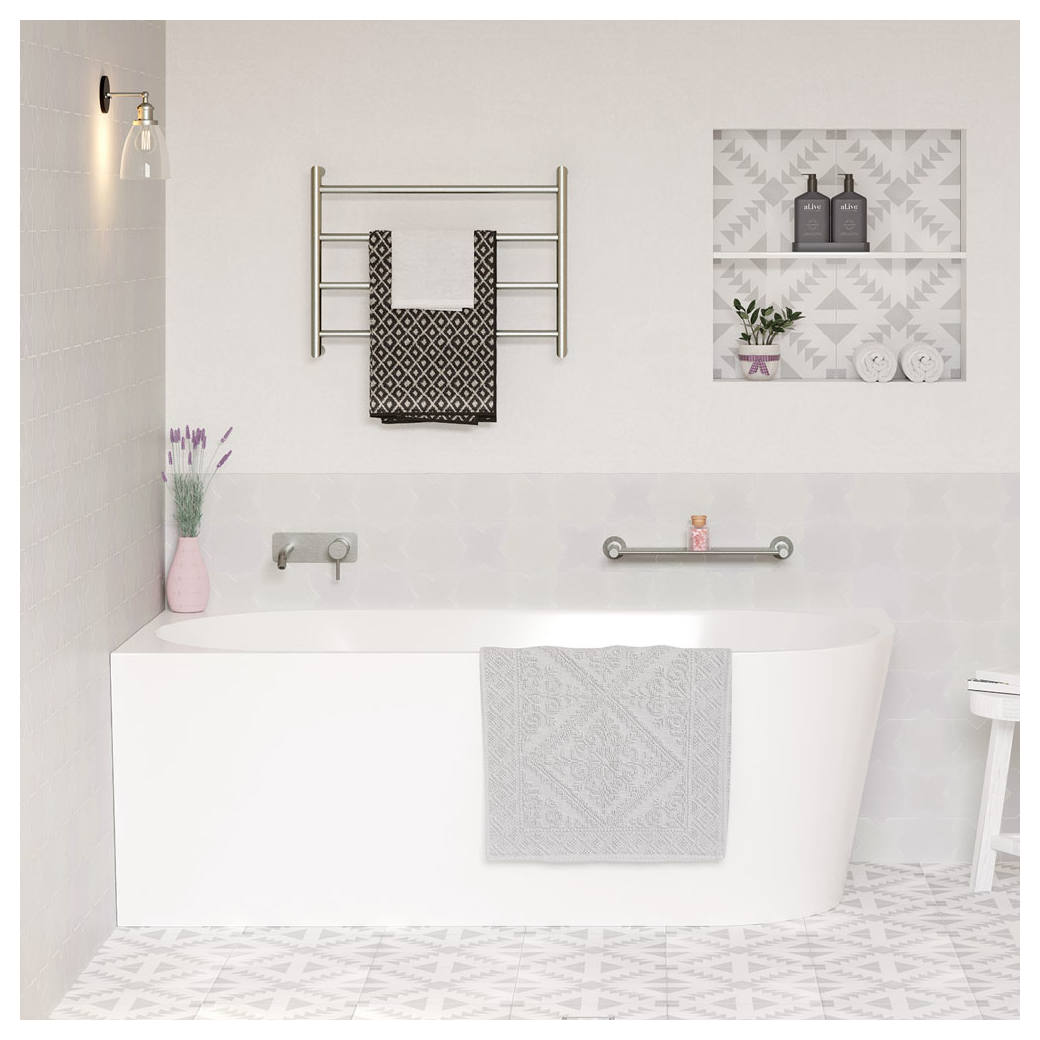 Isabella 1700m Right-Hand Acrylic Bath Gloss White