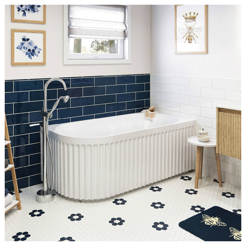 Eleanor Fluted 1500mm Left Hand Corner Bath