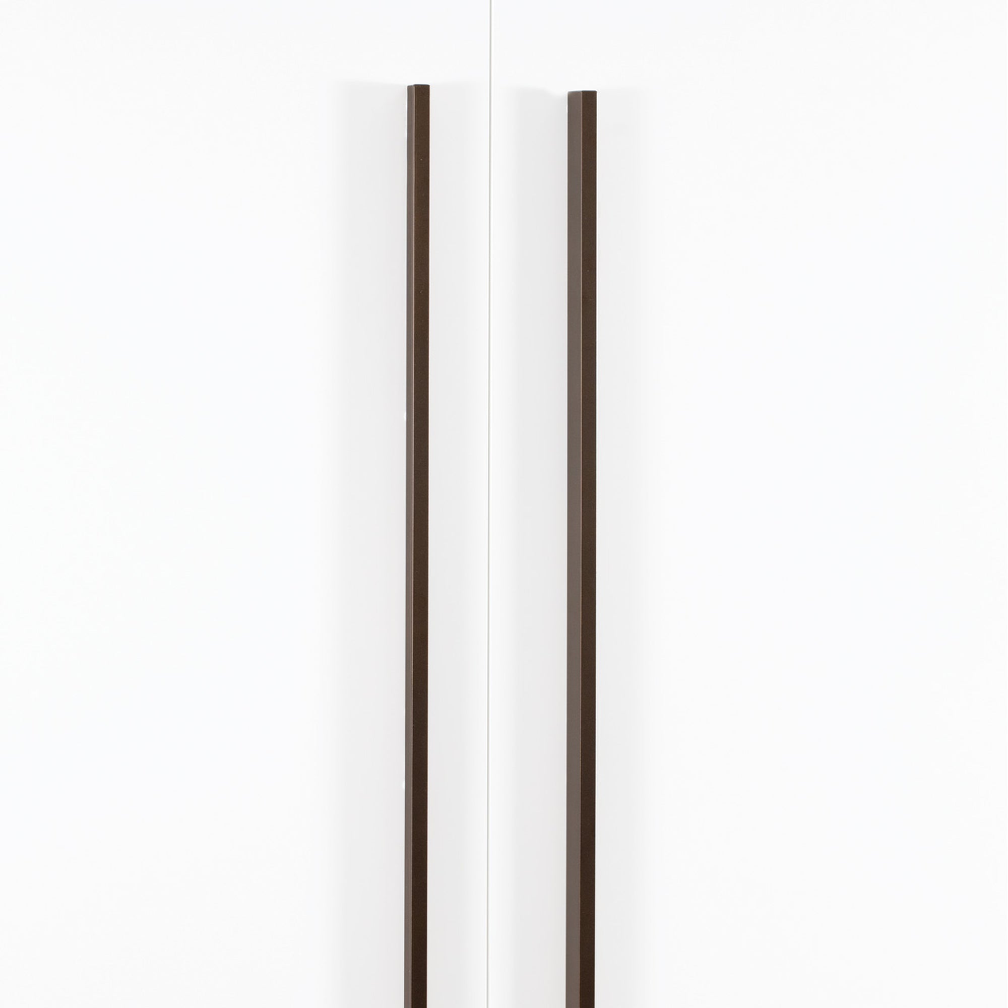 Angle Pull Handle 640mm Metallic Golden Brown