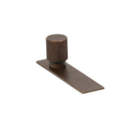 Momo Arpa Round Knob and Backplate 22mm Antique Brass