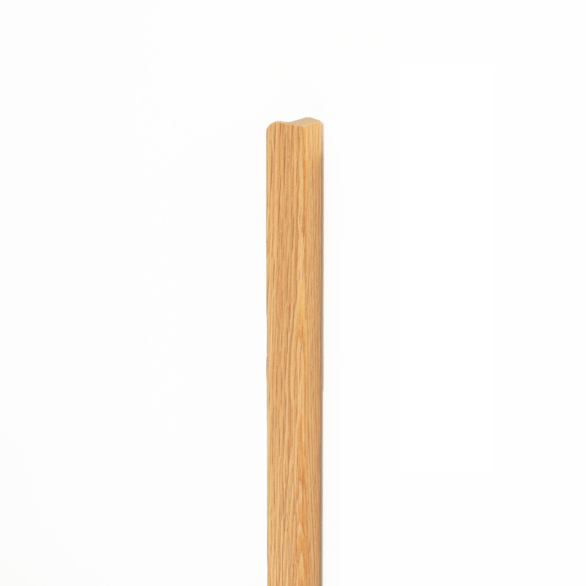 Momo Flapp Pull Timber Handle 1056mm Oak