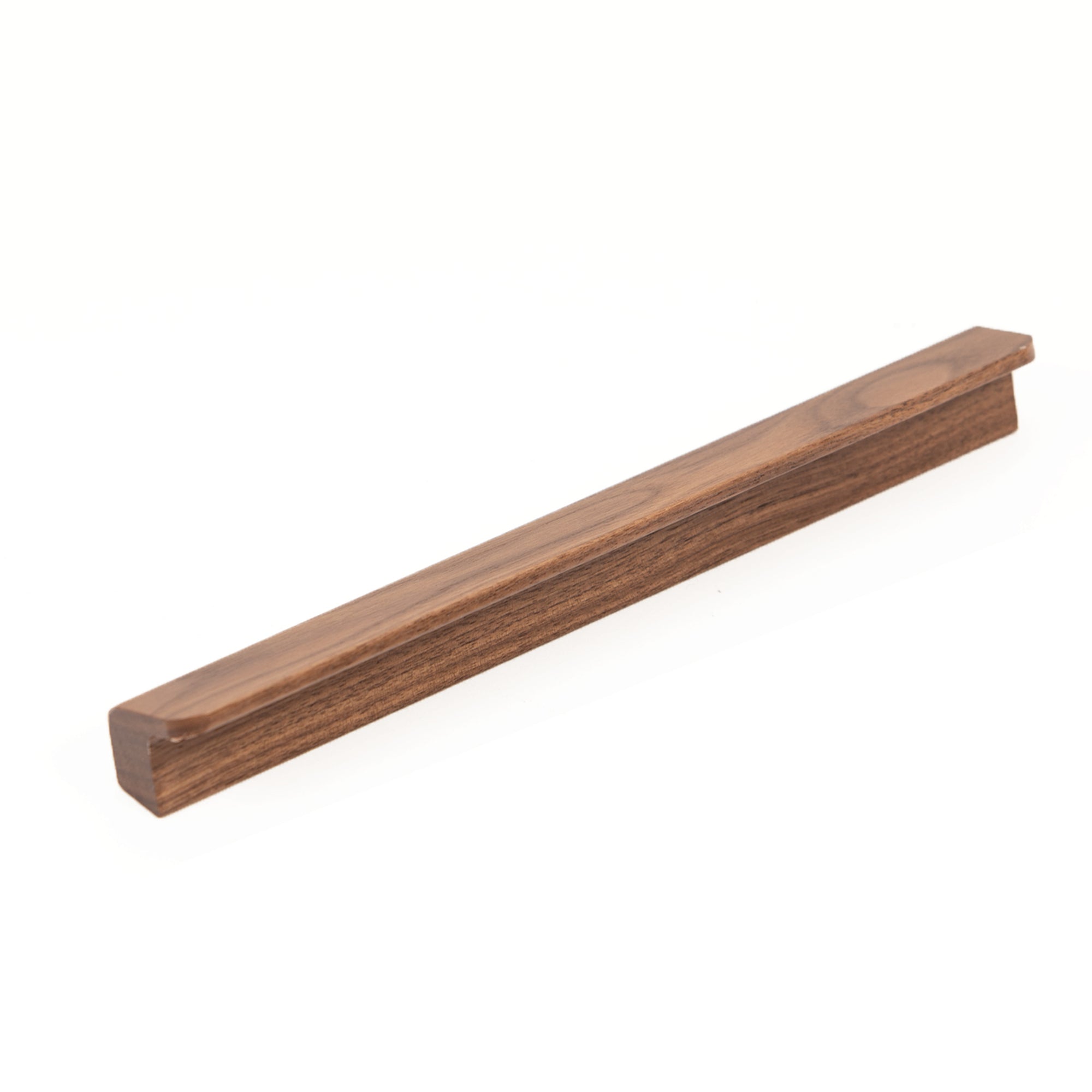 Momo Flapp Pull Timber Handle 160mm Brushed Walnut