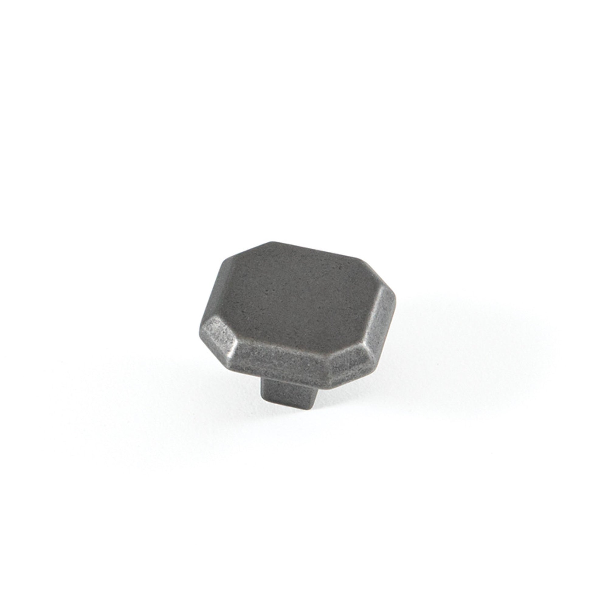 Jago Knob 32mm Antique Pewter