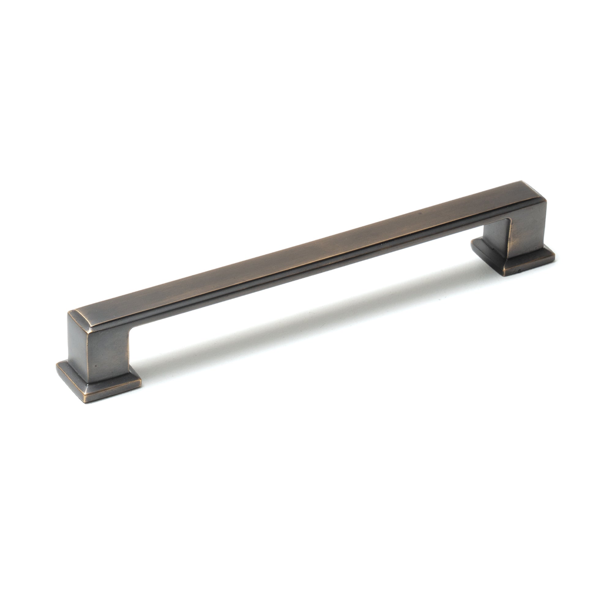 Momo Lucca D Handle 160mm Antique Brass