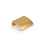Ona Lip Pull Handle 32mm Brushed Dark Brass