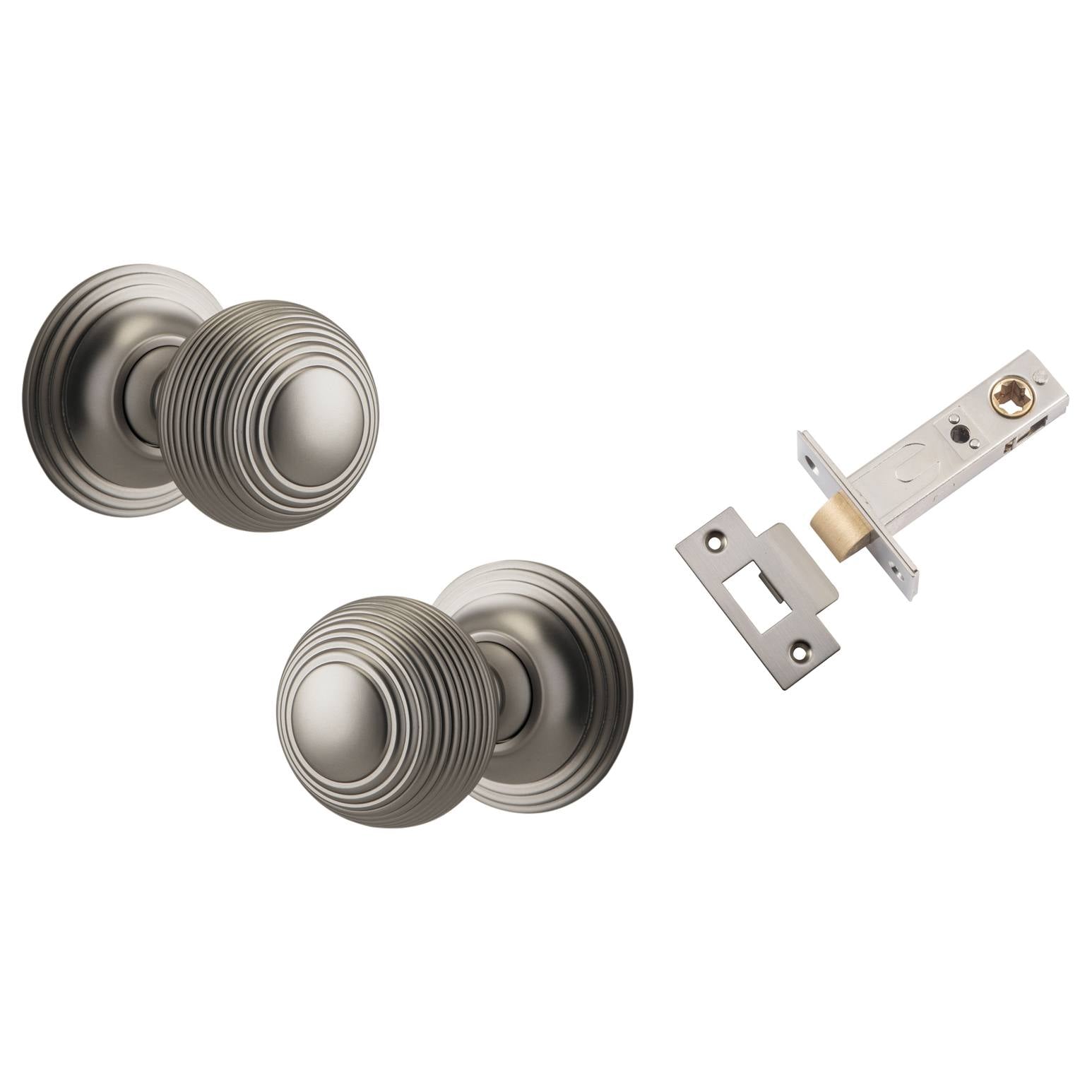 Guildford Knob Round Rose Passage Kit Satin Nickel