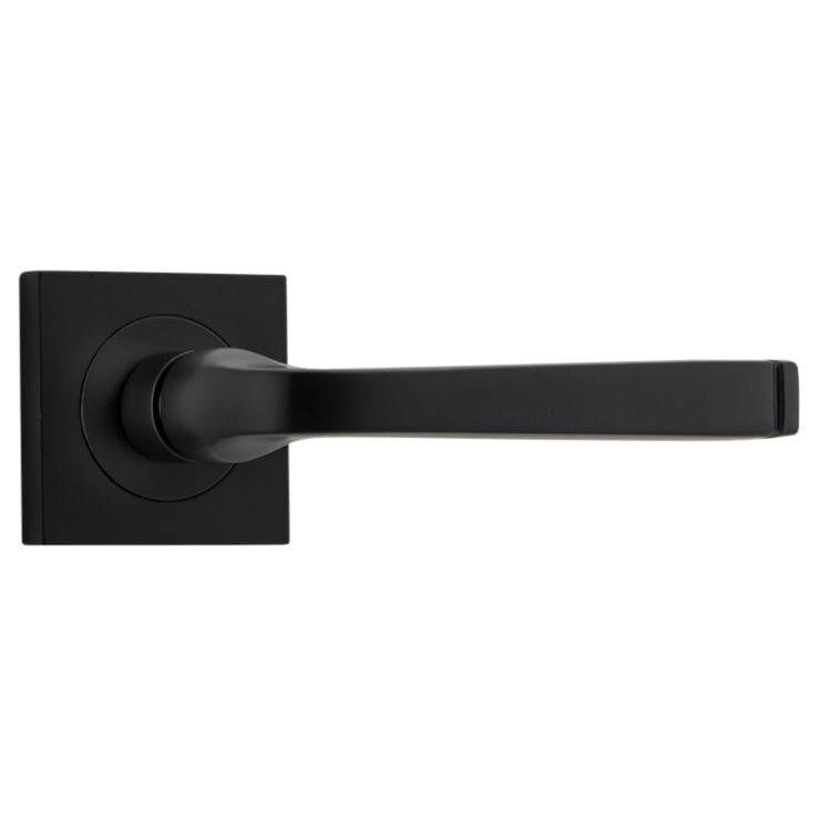 Annecy Lever Square Rose Matt Black