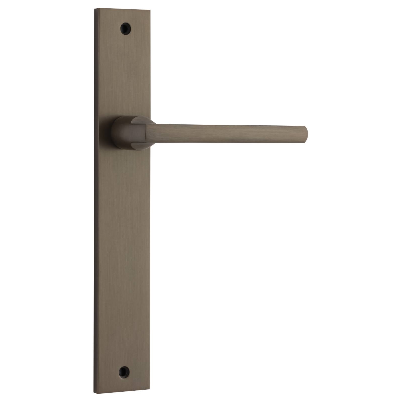 Baltimore Lever Rectangular Backplate Signature Brass