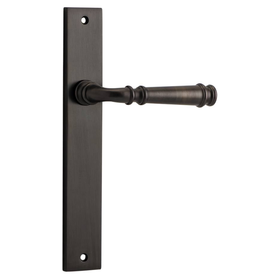 Verona Lever Rectangular Backplate Signature Brass