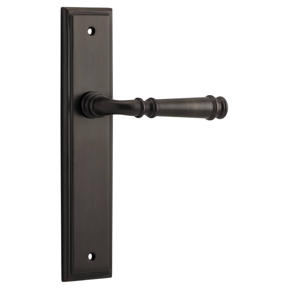 Verona Lever Stepped Backplate Signature Brass