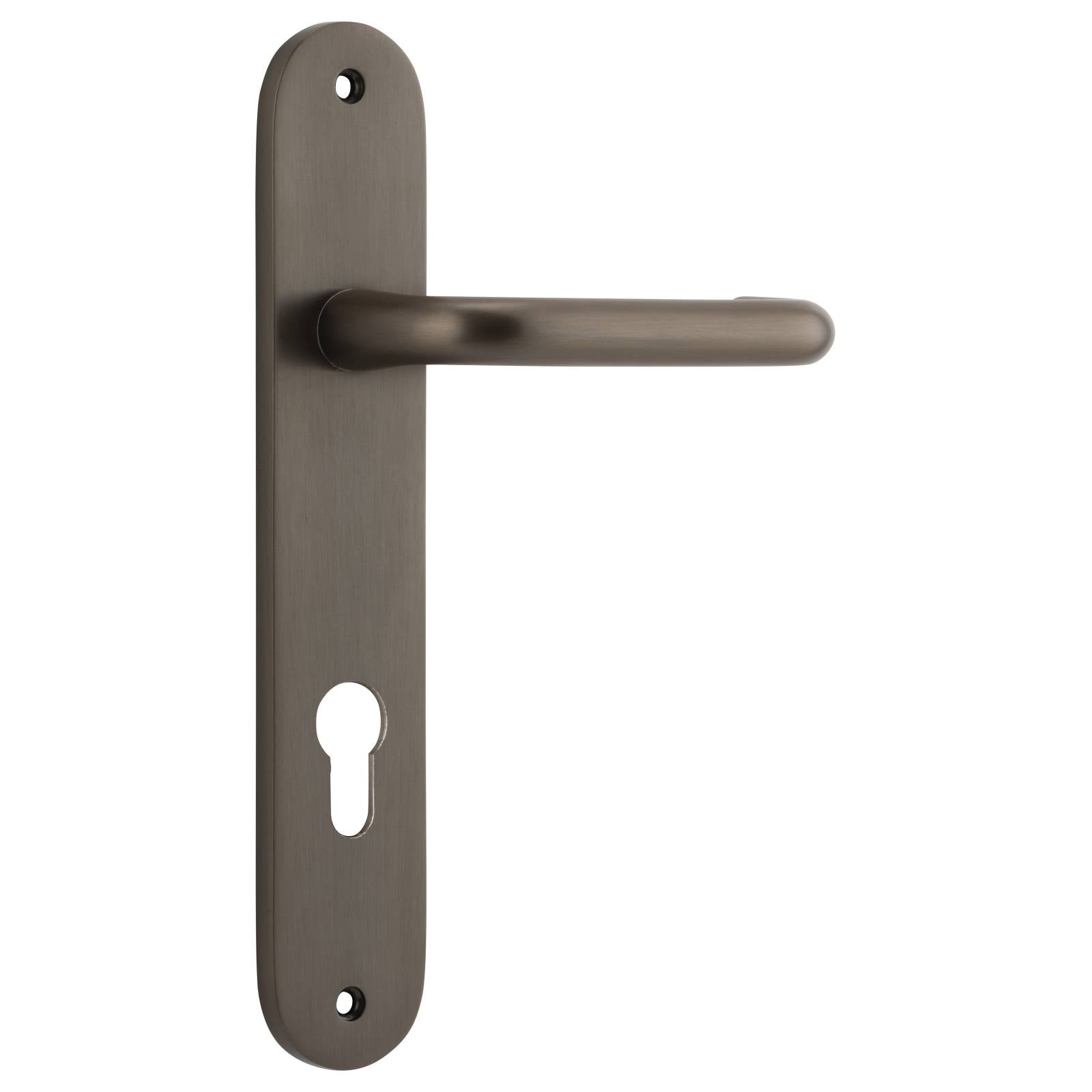 Oslo Lever Oval Backplate Signature Brass