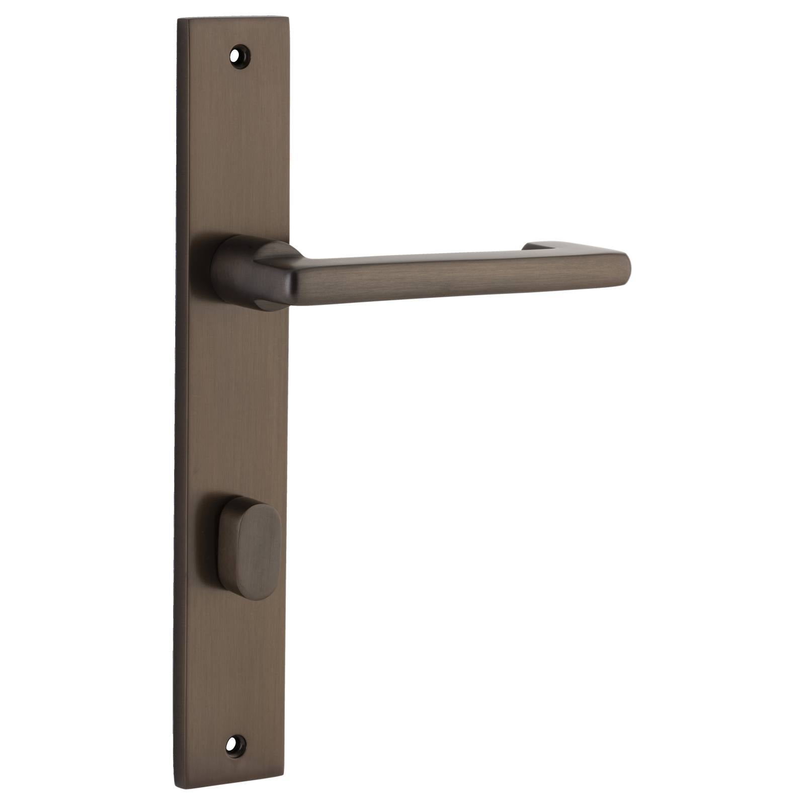 Baltimore Return Lever Rectangular Backplate Signature Brass