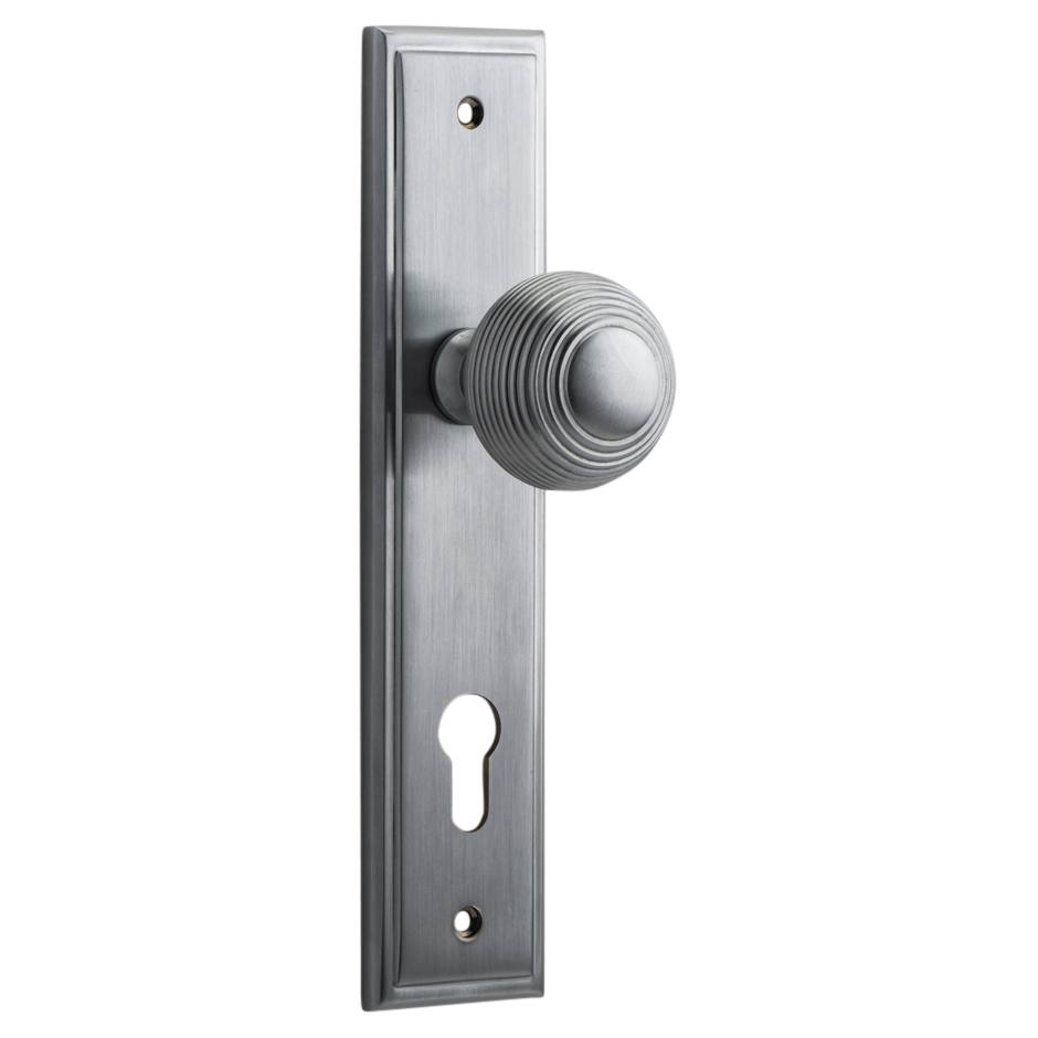 Guildford Knob Stepped Backplate Brushed Chrome