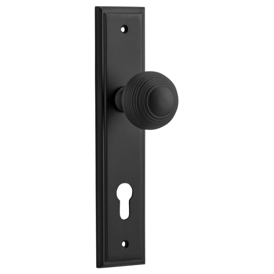 Guildford Knob Stepped Backplate Matt Black
