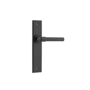 Helsinki Lever Matt Black Chamfered Backplate