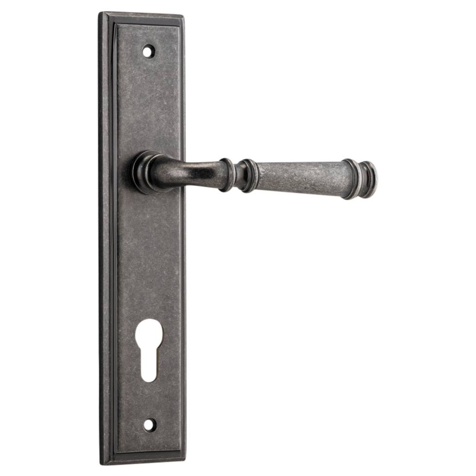 Verona Lever Stepped Backplate Distressed Nickel
