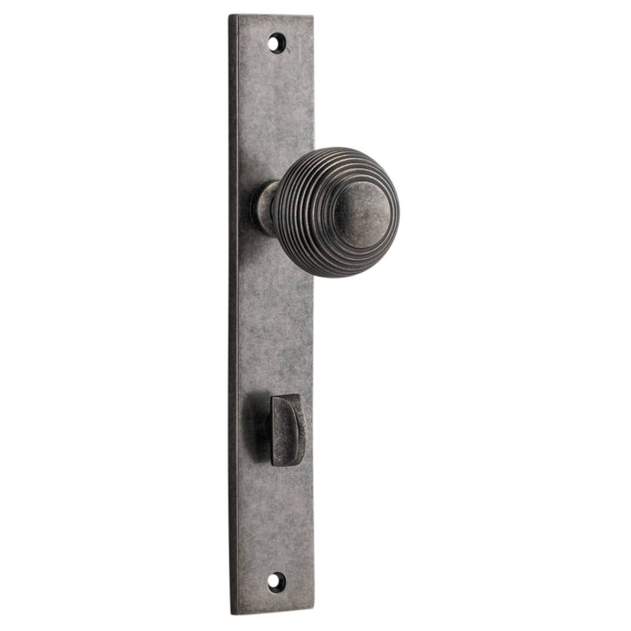 Guildford Knob Rectangular Backplate Distressed Nickel