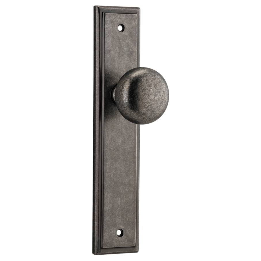 Cambridge Knob Stepped Backplate Distressed Nickel