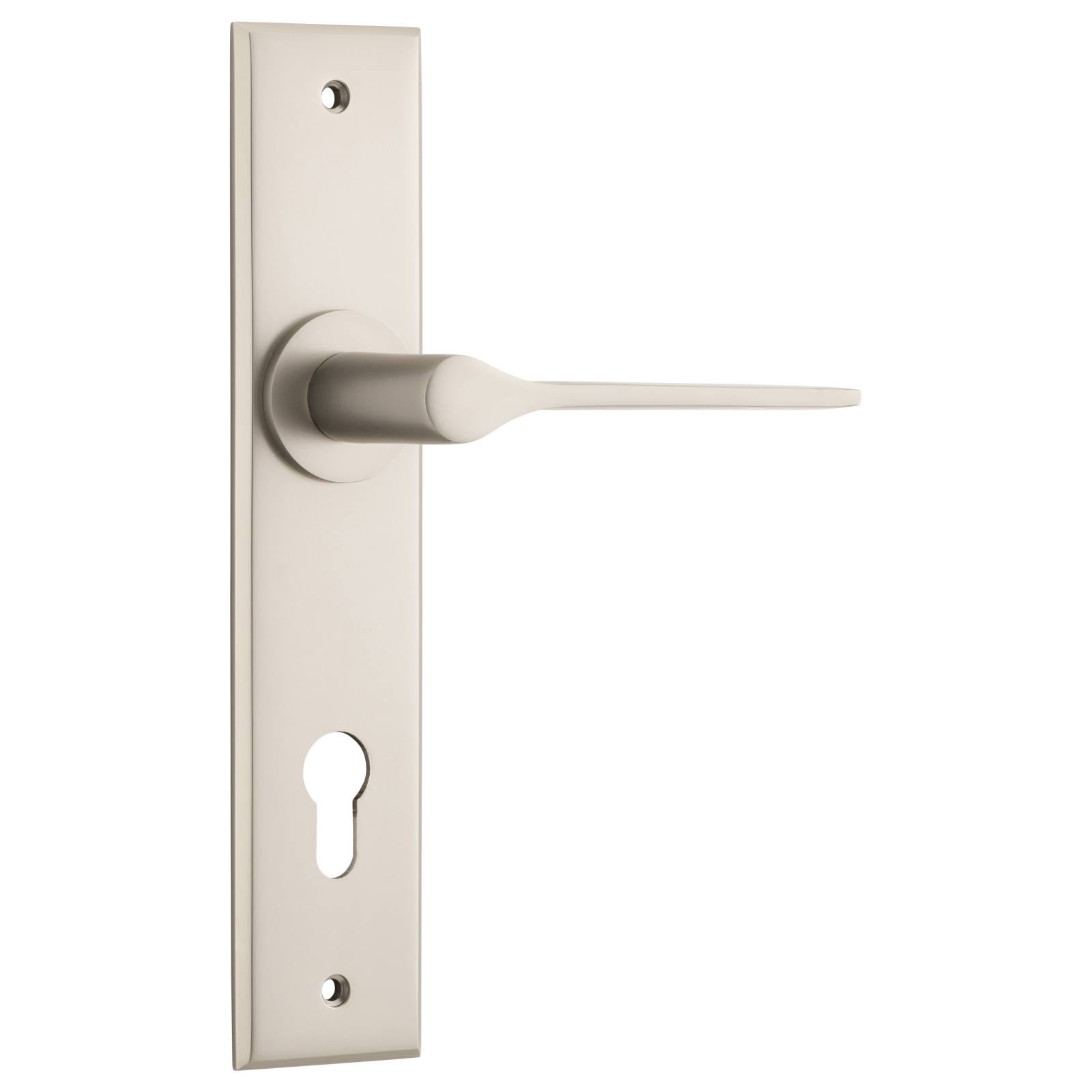 Como Lever Satin Nickel Chamfered Backplate