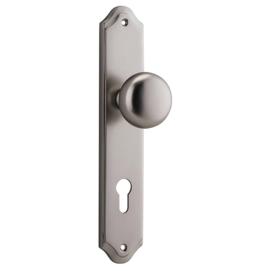 Cambridge Knob Shouldered Backplate Satin Nickel