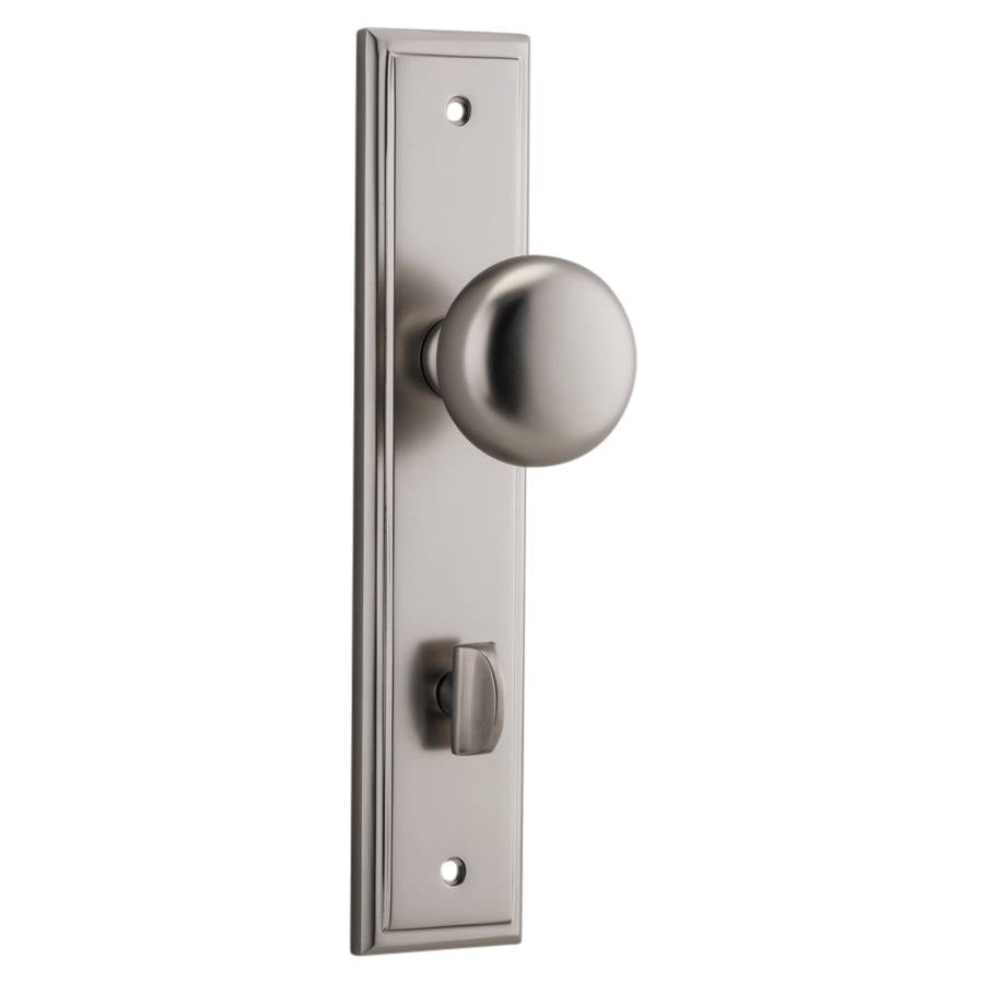 Cambridge Knob Stepped Backplate Satin Nickel