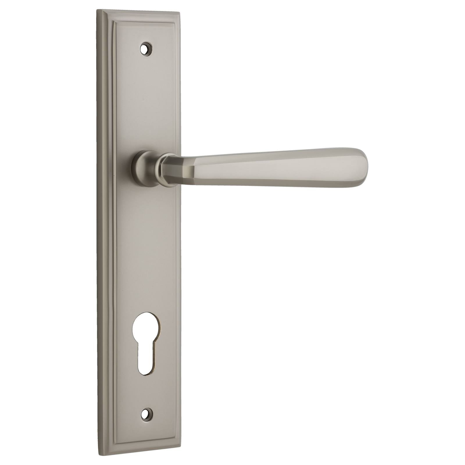 Copenhagen Lever Stepped Backplate Satin Nickel