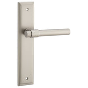 Helsinki Lever Stepped Backplate Satin Nickel