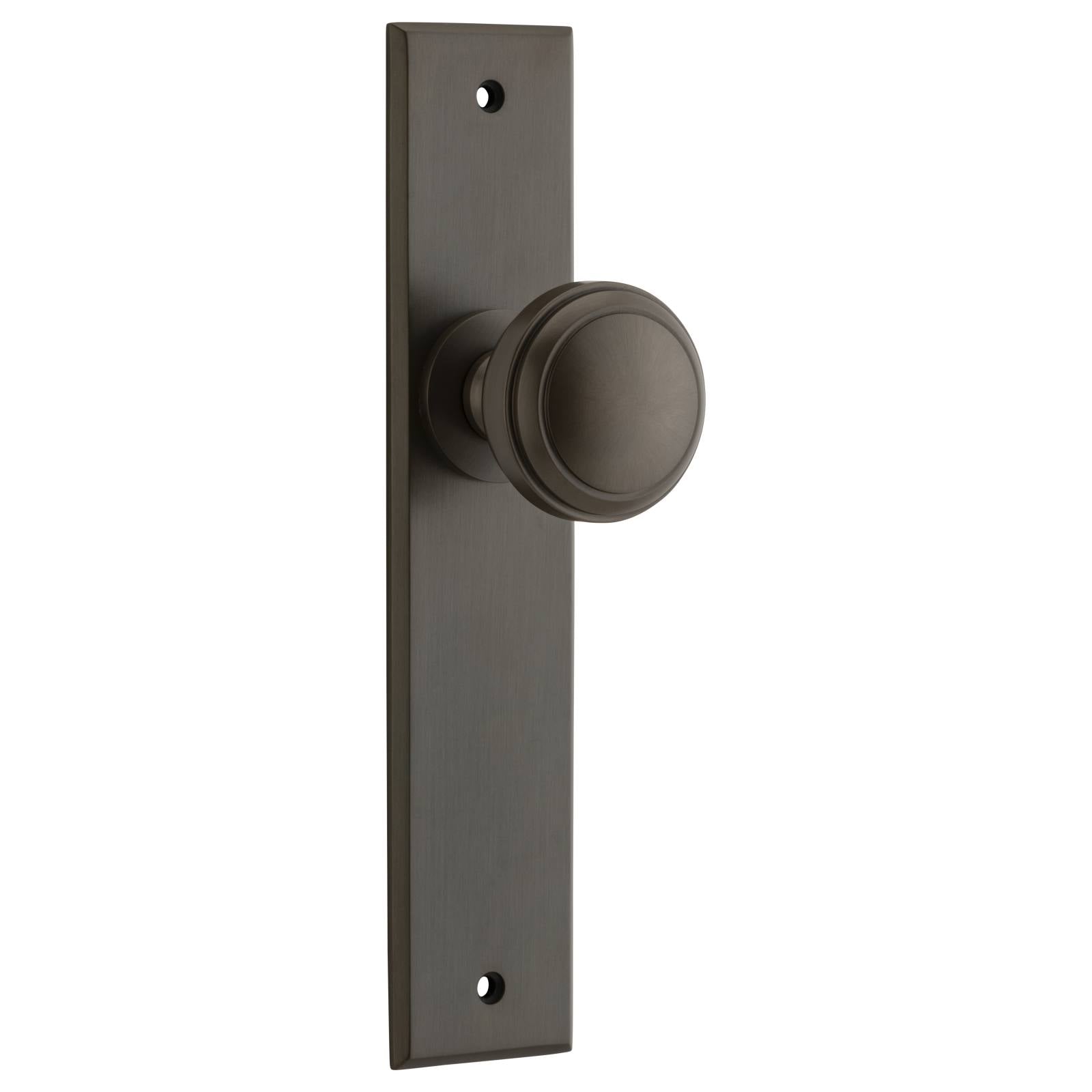 Paddington Knob Signature Brass Chamfered Backplate