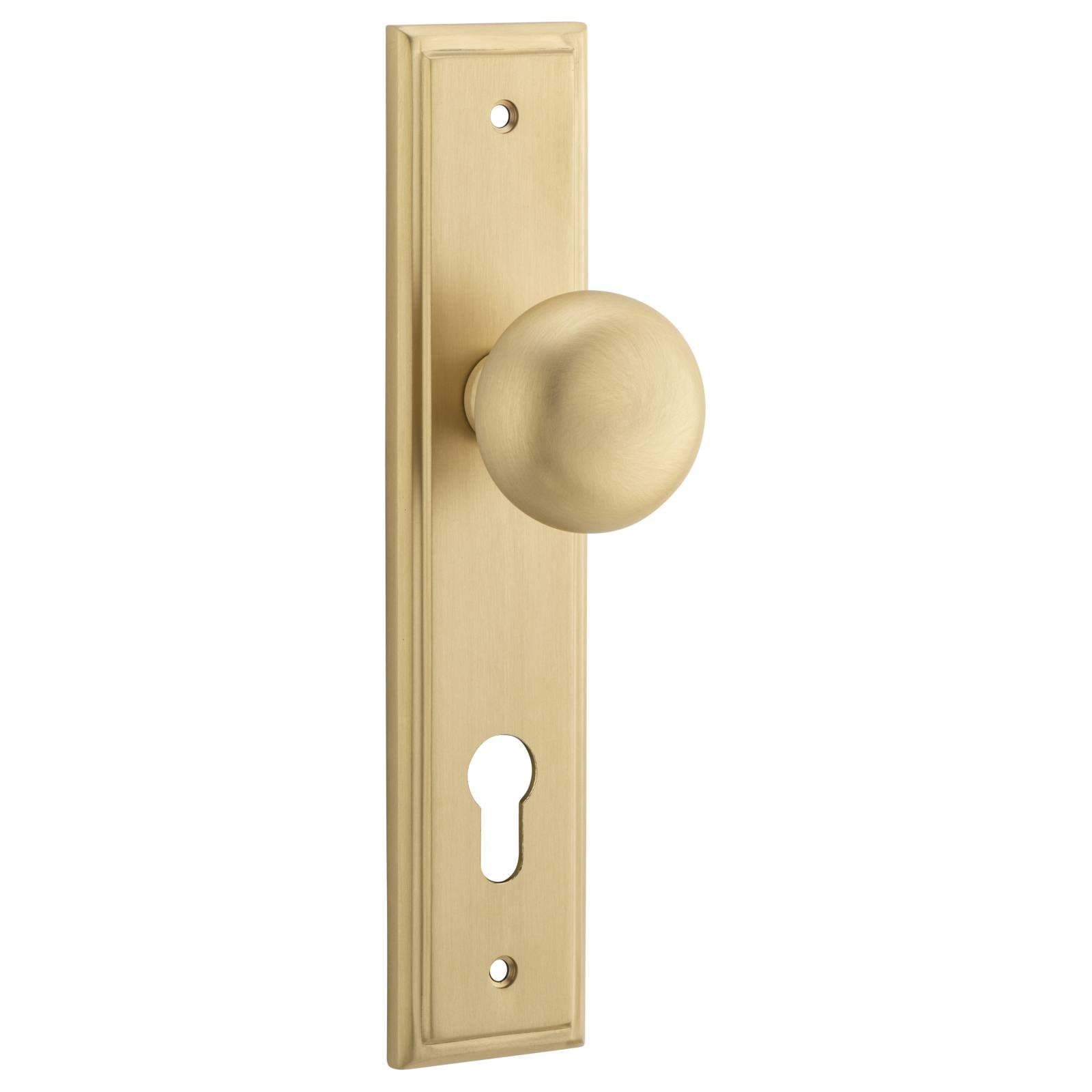 Cambridge Knob Stepped Backplate Brushed Brass