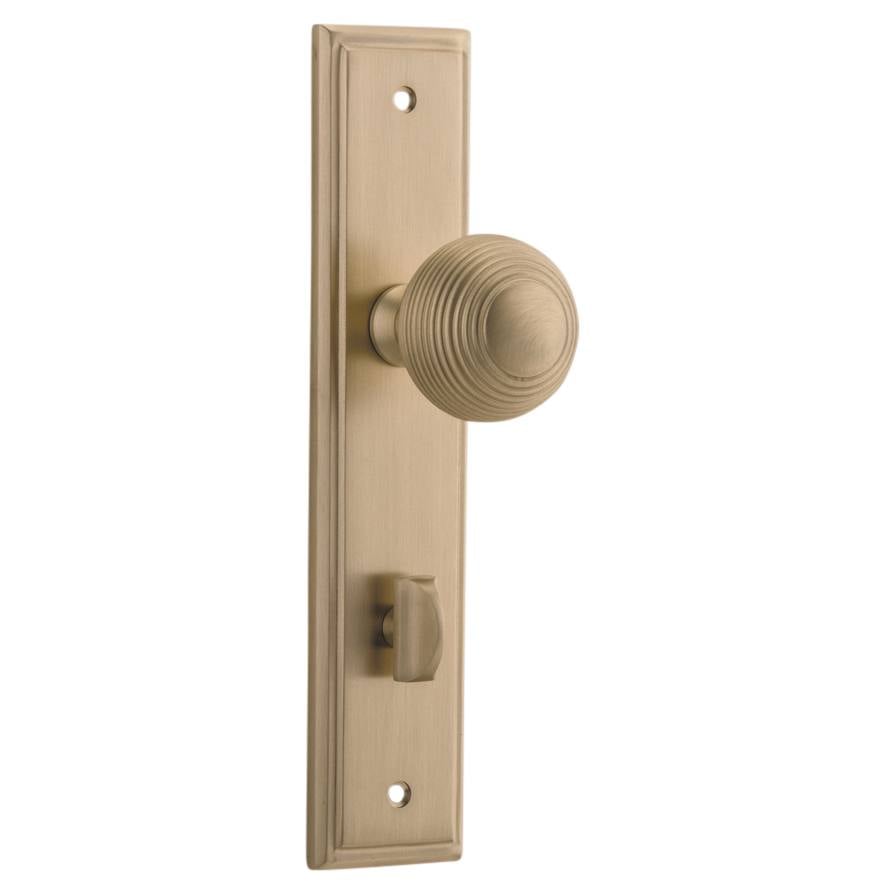 Guildford Knob Stepped Backplate Brushed Brass