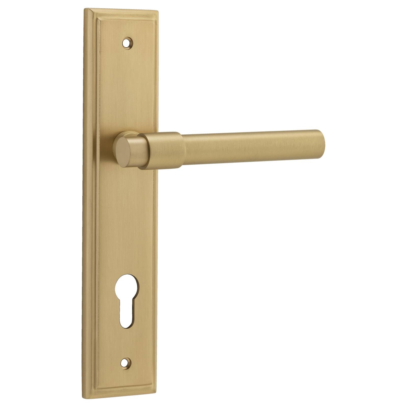 Helsinki Lever Stepped Backplate Brushed Brass