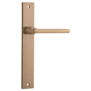 Baltimore Lever Rectangular Backplate Brushed Brass