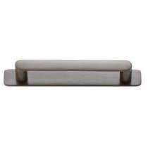 Osaka Cabinet Pull With Backplate Signature Brass Ctc128Mm