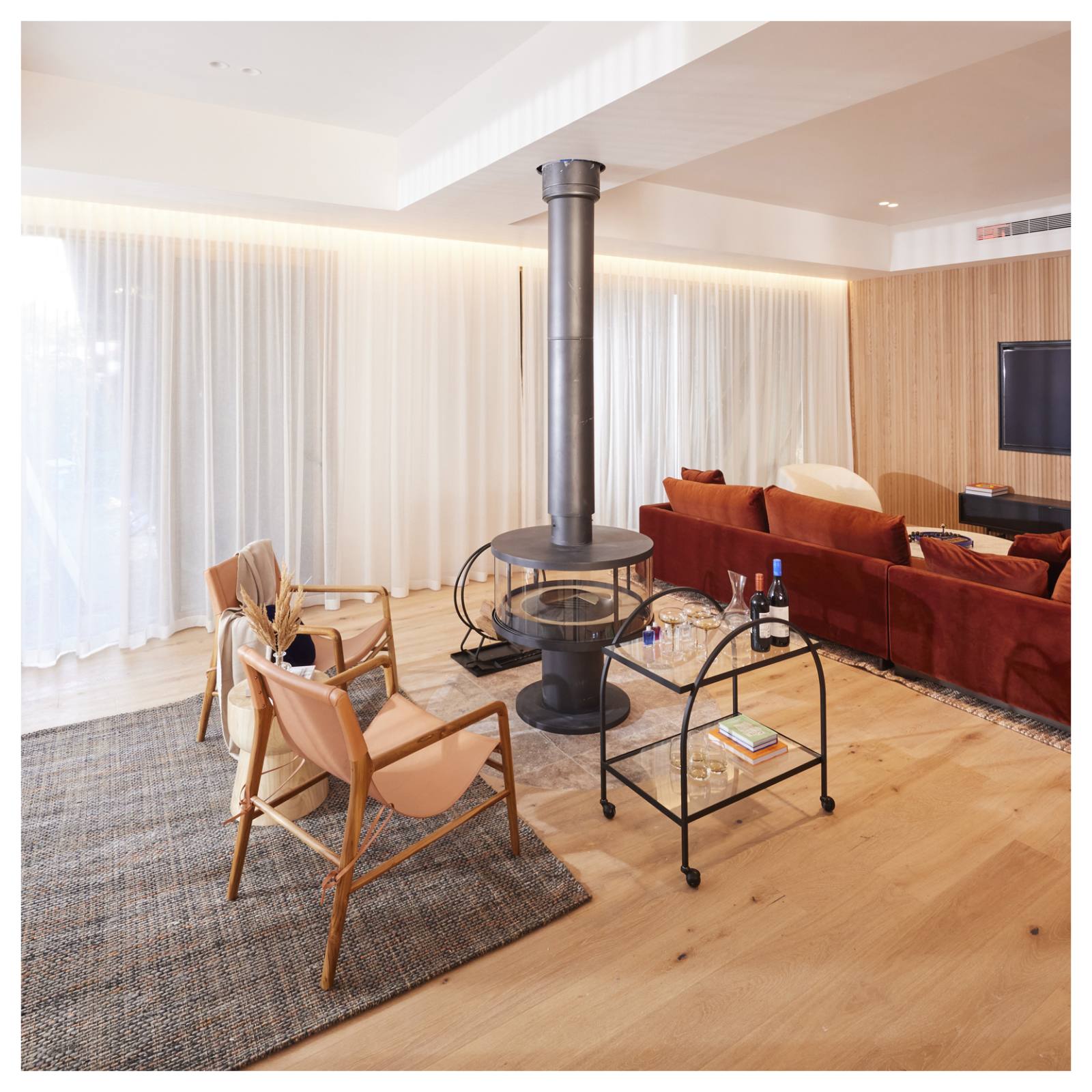 Rondella 850x856 Wood Heater, Black