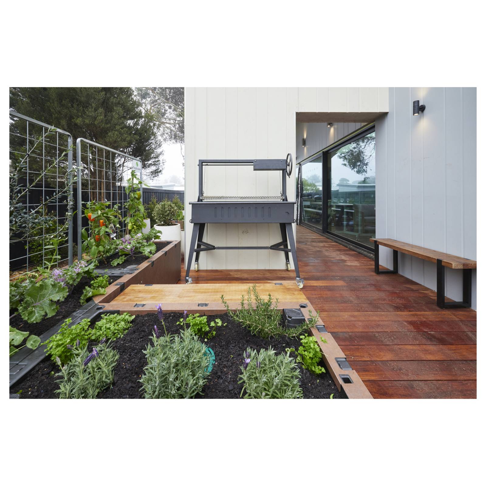 Argentinian 120cm Black Steel Grill BBQ