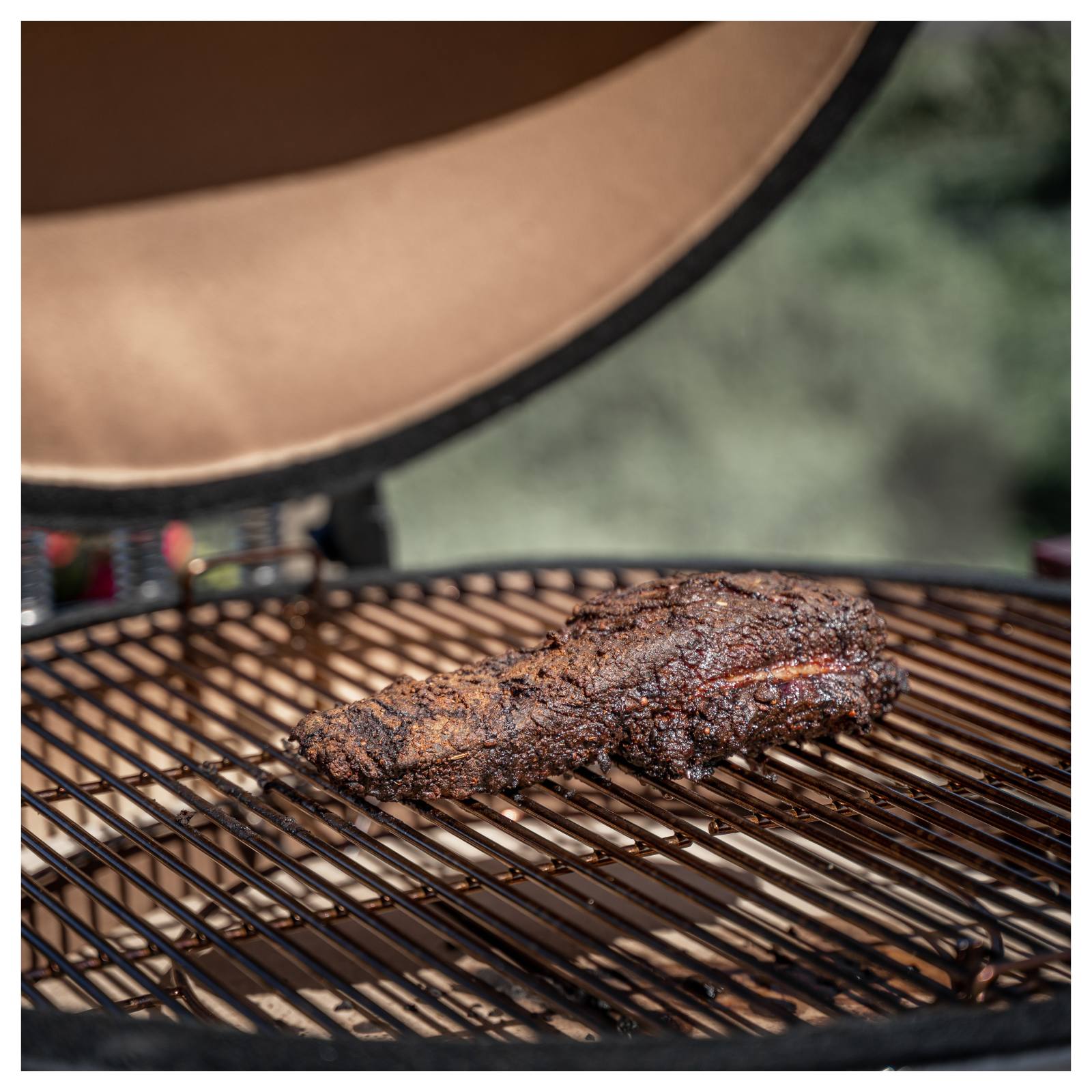 Kamado Devil 26" BBQ Divide & Conquer Grill