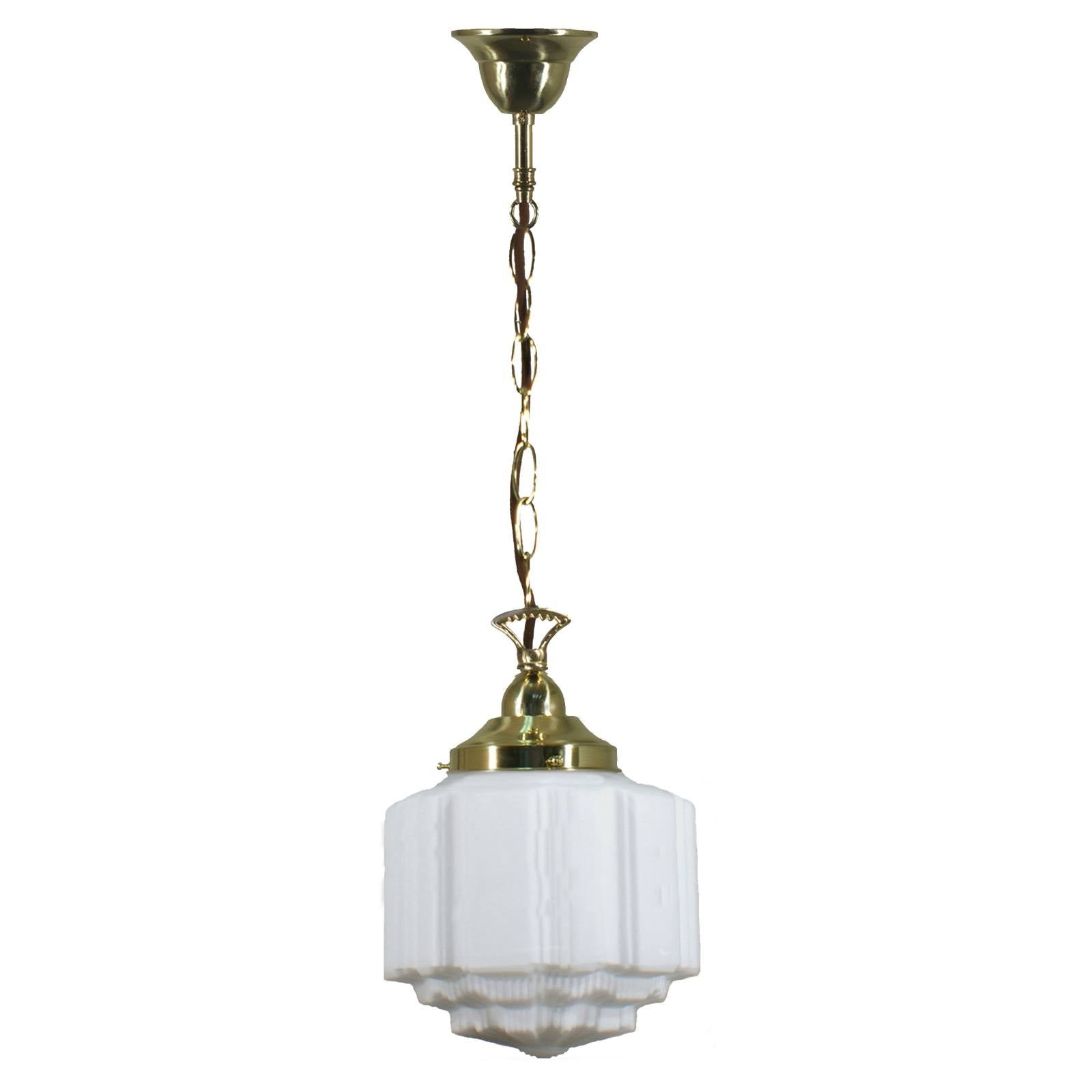 St Kilda 8'' Opal Matte Single Chain Suspension, Polished Brass