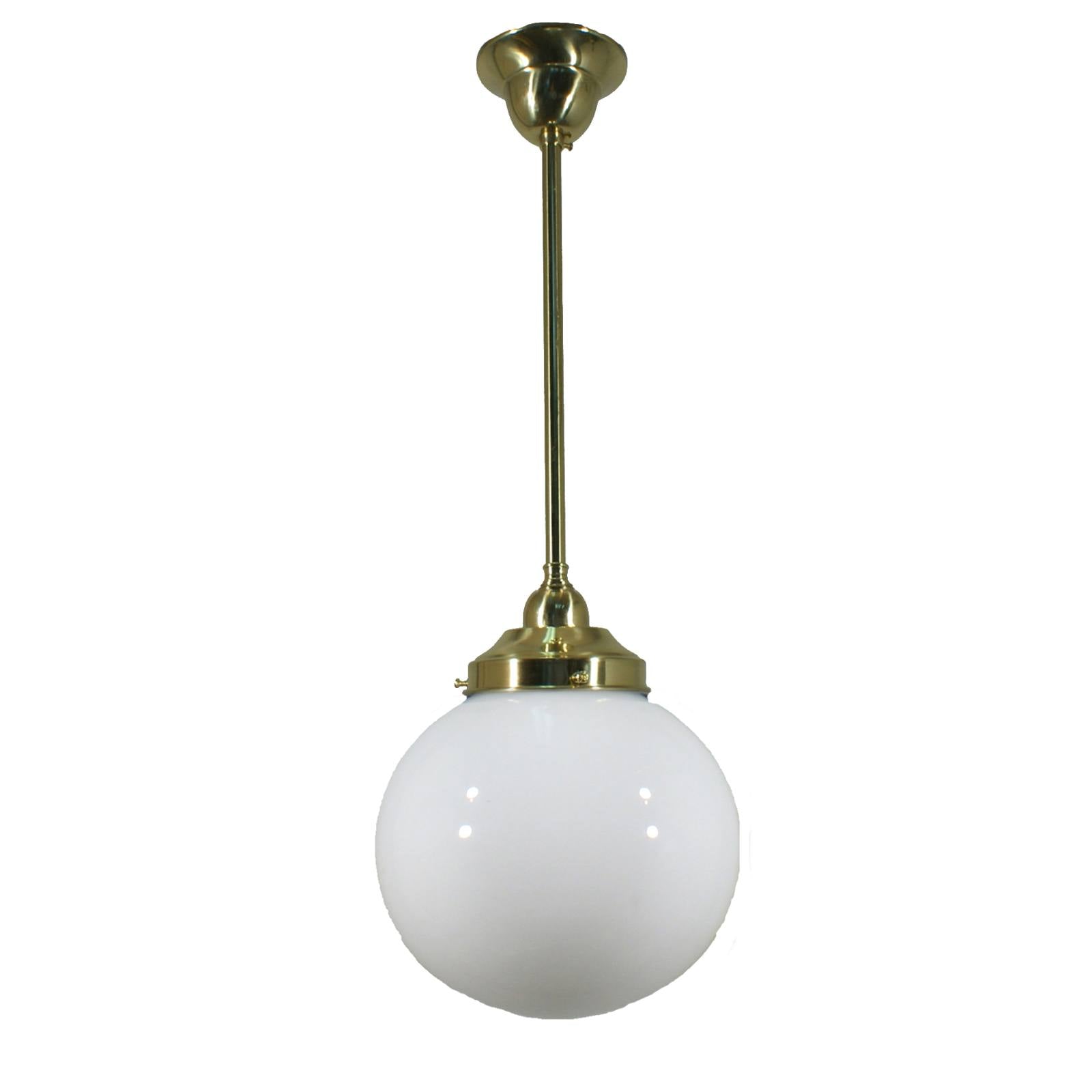 Sphere 8'' Opal Gloss on Rod Set 1/2'' x 1/2m, Polished Brass