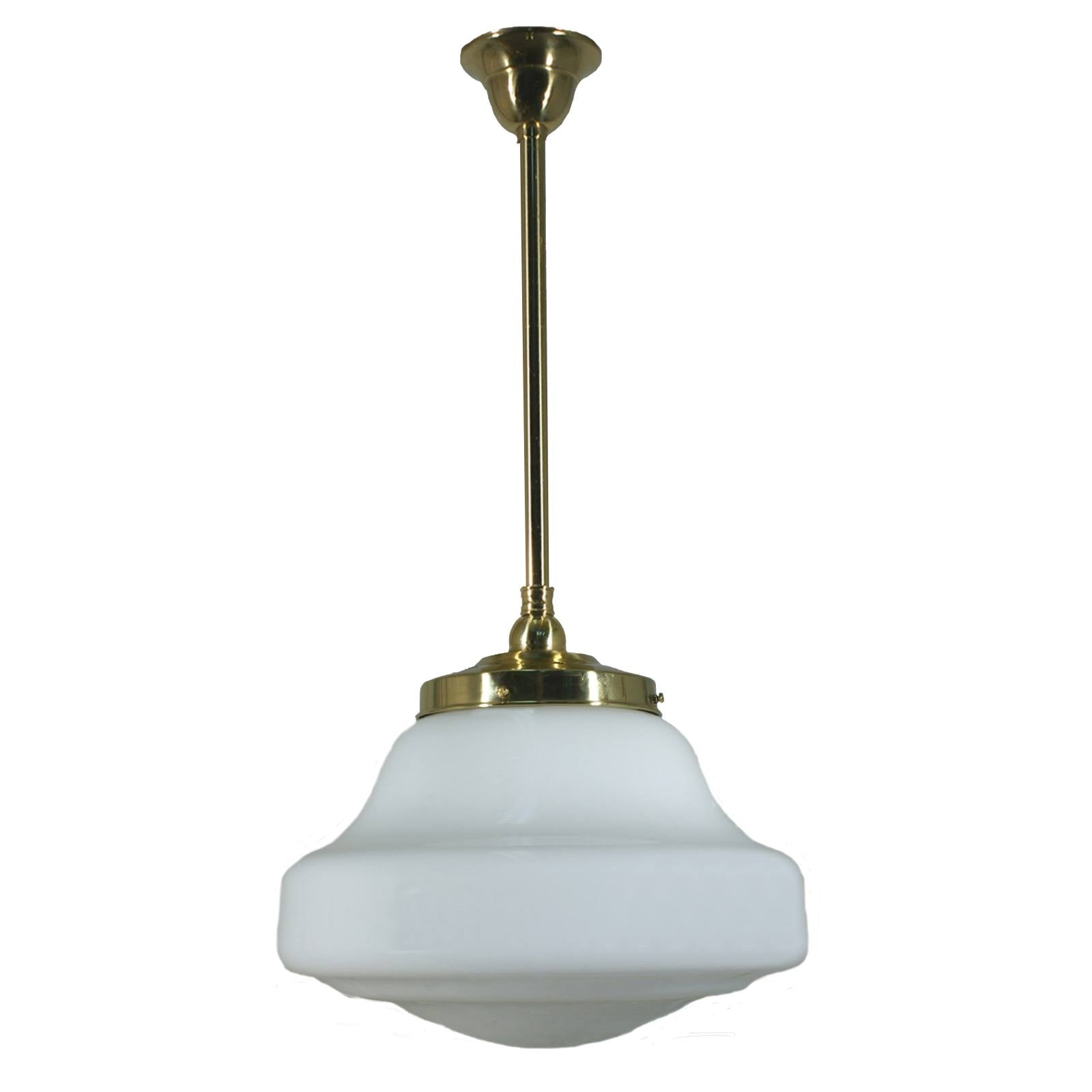 Lincoln Opal Matte on Rod Set 3/4'' x 1/2m, Polished Brass