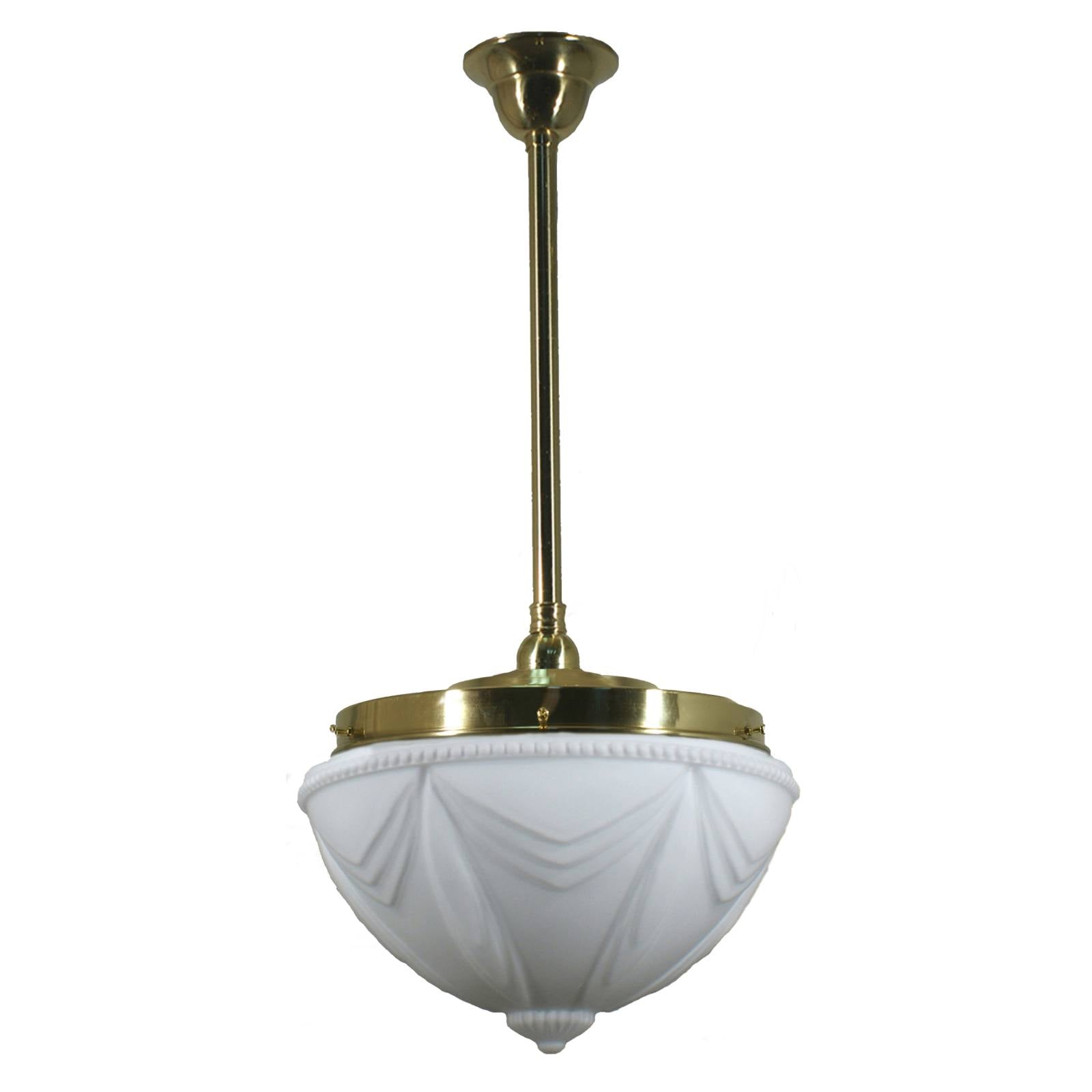 Empire 14'' Opal Matte on Rod Set 3/4'' x 1/2m, Polished Brass