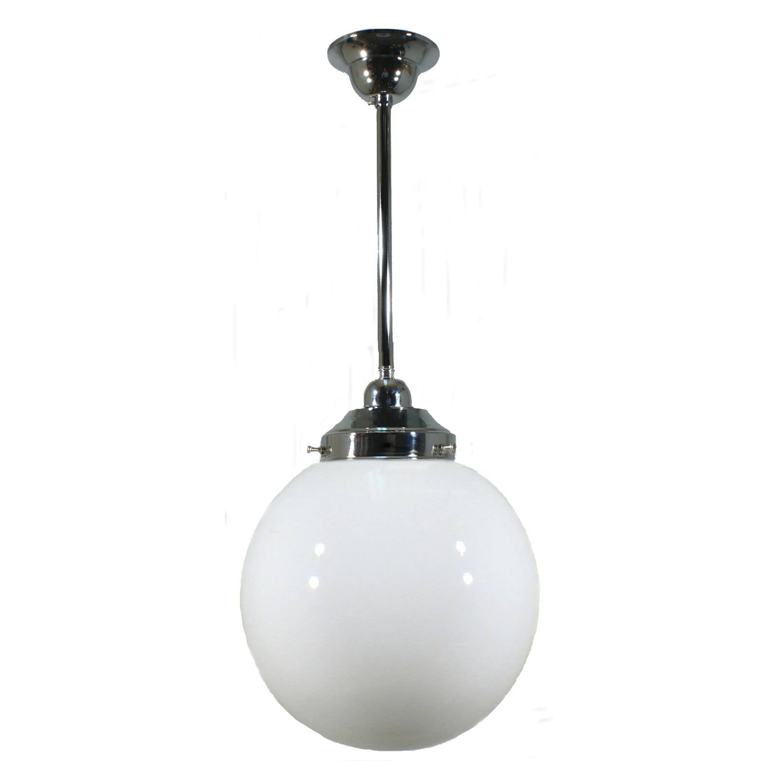 Sphere 10'' Opal Gloss on Rod Set 1/2'' x 1/2m, Chrome