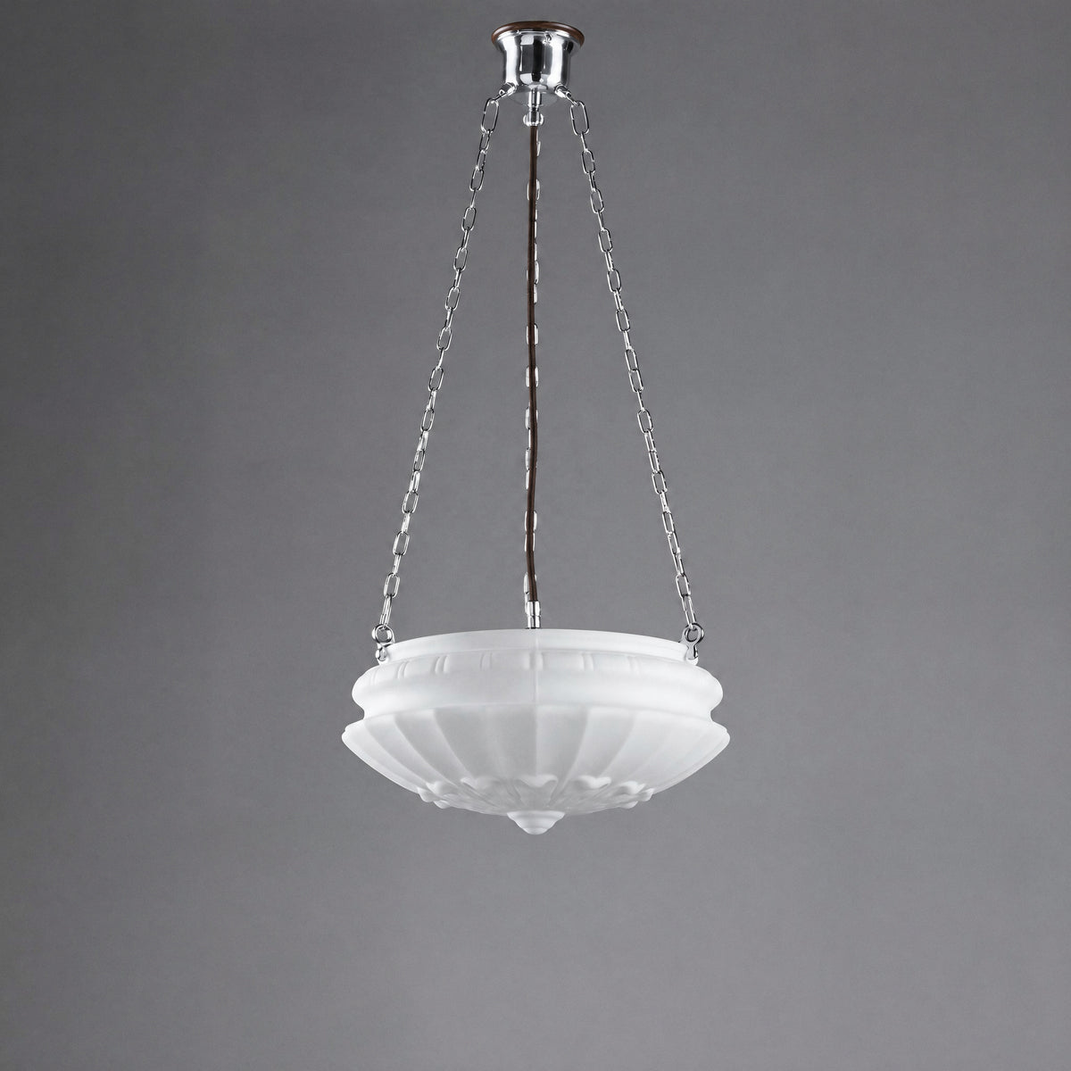 Chelsea 14" Shade on 3 Chain Suspension, Chrome